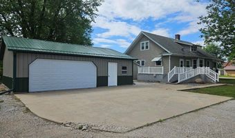 134 E Main St, Agency, IA 52530
