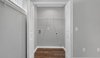 1 Carriagebrook Cir, Camden, SC 29020