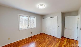 1280 Sunset Rd, Ann Arbor, MI 48103