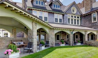 127 Harrison Ave 7, Newport, RI 02840