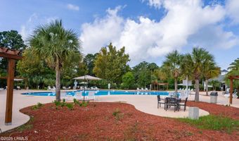 10 Butterfield Ln, Beaufort, SC 29907