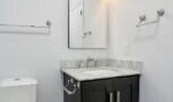 934 W Huron St, Ann Arbor, MI 48103