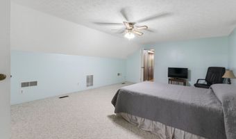 74 Muncy Ln, Ashland, KY 41102
