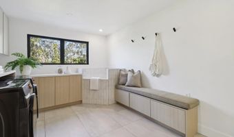 7117 Obelisco Cir, Carlsbad, CA 92009