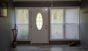 1758 Easons Bluff Rd, Baxley, GA 31513