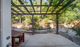 30729 Lakefront Dr, Agoura Hills, CA 91301