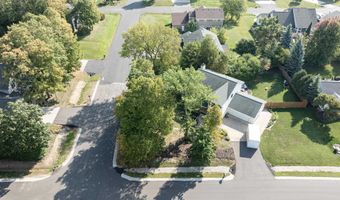 W6655 ELMVIEW Drive, Appleton, WI 54915