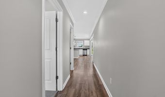1 Carriagebrook Cir, Camden, SC 29020