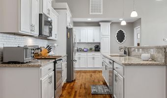 218 Little Man Dr, Boiling Springs, SC 29316
