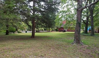 40 N Shore Rd, Absecon, NJ 08201