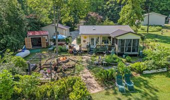 3065 Perch Dr, Allegan, MI 49010