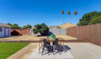 4816 Siesta Dr, Oceanside, CA 92057