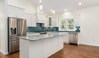 1241 LIGHTHOUSE Ln, Brookings, OR 97415