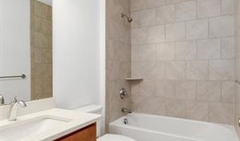 2769 Ashcombe Dr, Ann Arbor, MI 48105