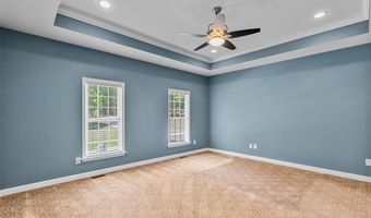 2668 Mountain Oak View Dr, Asheboro, NC 27205