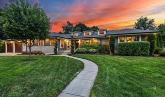 10 Roxbury Rd, Madison, WI 53704