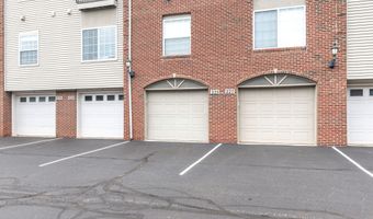 225 W Oakbrook Dr, Ann Arbor, MI 48103