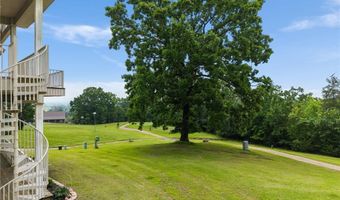 3819 TPC Dr, Alma, AR 72921
