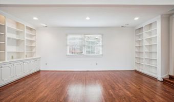 4500 35TH Rd N, Arlington, VA 22207
