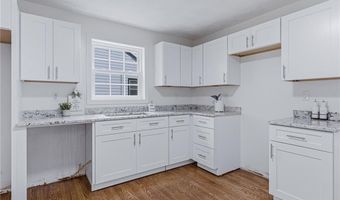 8 Angela Ct, North Providence, RI 02904