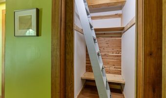 155 Sweeney Ln, Cambridge, VT 05464