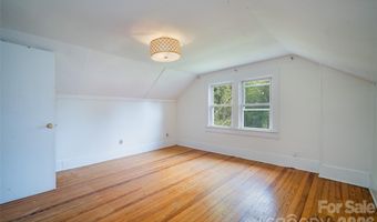 76 Starnes Cove Rd, Asheville, NC 28806
