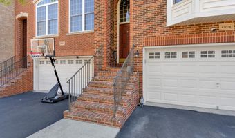 42076 BYRNES VIEW Ter, Aldie, VA 20105