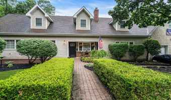 266 Orchard Ave, Belford, NJ 07718