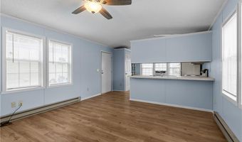 841 Forest Park Ave, Middletown, RI 02842