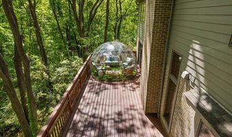 3427 E Dobson Pl, Ann Arbor, MI 48105