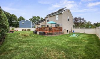46 Hyer Ct, Aberdeen, NJ 07747