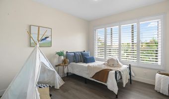 2285 Valley Rd, Oceanside, CA 92056