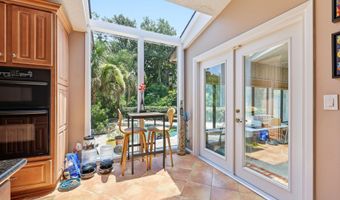 1978 BRISTA DE MAR Cir, Atlantic Beach, FL 32233