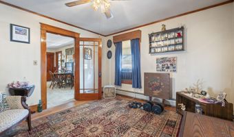 31 Monroe St, Augusta, ME 04330
