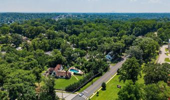 1952 CANTERBURY Rd, Abington, PA 19001