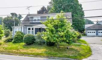 17 Main St, Albion, ME 04910