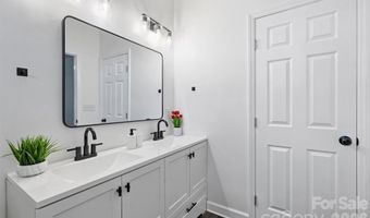 1017 Pegram St, Charlotte, NC 28205