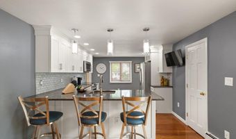51 Millbrook Rd, Beverly, MA 01915