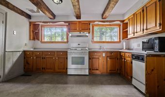 7 Goodrich Falls Rd, Bartlett, NH 03838