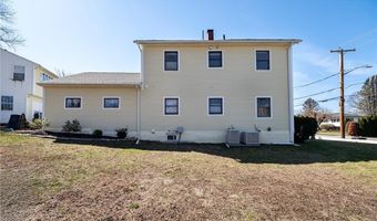 129 Simmonsville Ave, Johnston, RI 02919