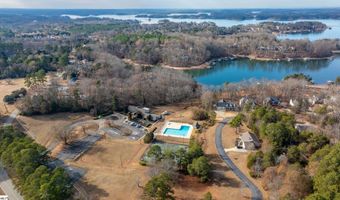 315 Lakefront Dr, Anderson, SC 29626