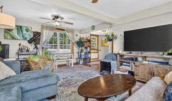 691 Eastern Ave, Augusta, ME 04330