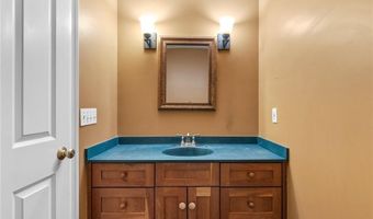 44 Azalea Ave, Exeter, RI 02822