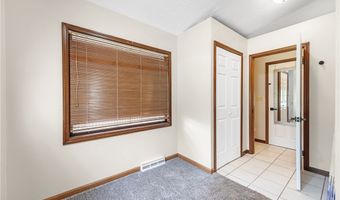 1038 E 21st St, Ashtabula, OH 44004