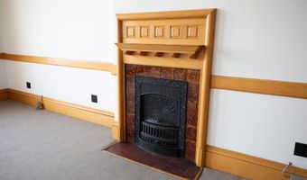 74 Hammond St 3, Bangor, ME 04401