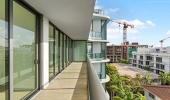 9901 W Bay Harbor Dr 605, Bay Harbor Islands, FL 33154