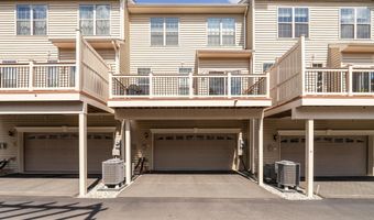 22489 NAUGATUCK Sq, Ashburn, VA 20148