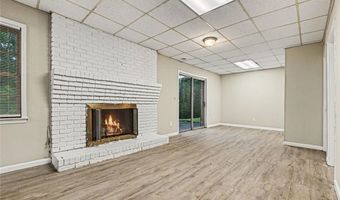 1184 Flamingo Dr, Austell, GA 30168