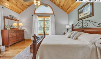 196 Whispering Streams Dr 2, Fleetwood, NC 28626