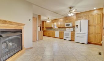 706 2nd Ave, Armstrong, IA 50514